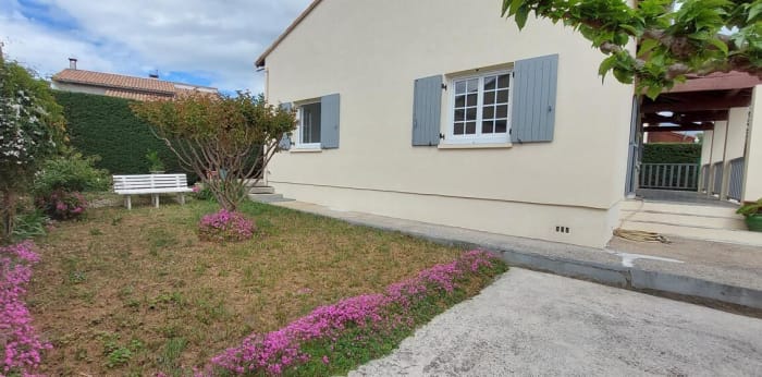 Image 1 sur 11 - Maison/villa  ·  Location · Ales (30100) · 4 pièces · 85m²
