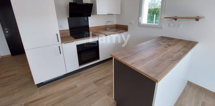 Image 12 sur 13 - Maison/villa  ·  Location · Boutenac Touvent (17120) · 3 pièces · 55m²