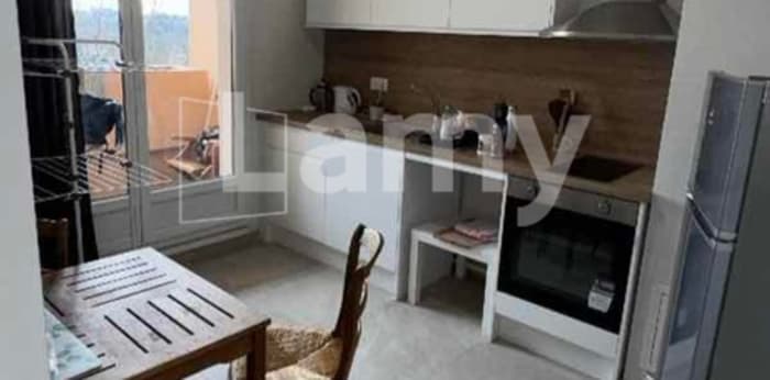 Image 2 sur 10 - Appartement  ·  Location · Lyon (69009) · 2 pièces · 52m²