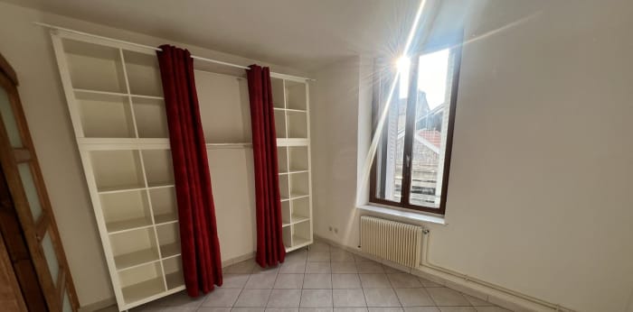 Image 2 sur 7 - Appartement  ·  Location · Reims (51100) · 2 pièces · 38m²