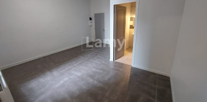 Image 3 sur 6 - Appartement  ·  Location · Libourne (33500) · 1 pièce · 30m²