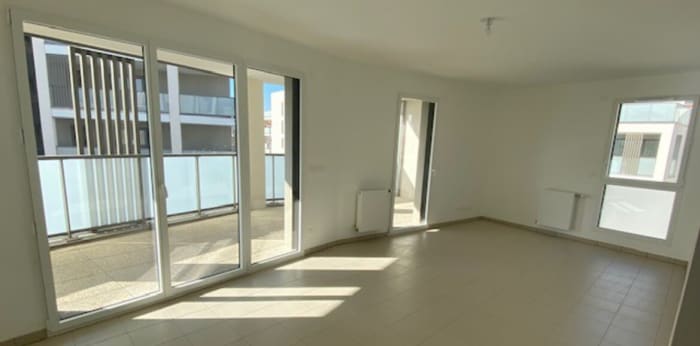 Image 1 sur 7 - Appartement  ·  Location · Lyon (69008) · 3 pièces · 75m²