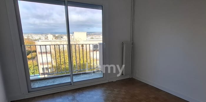 Image 1 sur 8 - Appartement  ·  Location · Poissy (78300) · 3 pièces · 62m²