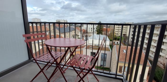 Image 8 sur 10 - Appartement  ·  Location · Reims (51100) · 1 pièce · 22m²