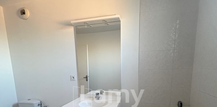 Image 9 sur 10 - Appartement  ·  Location · Clermont Ferrand (63000) · 2 pièces · 41m²