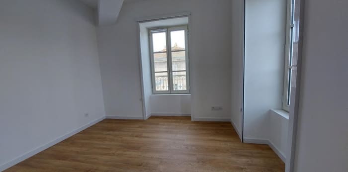 Image 8 sur 10 - Appartement  ·  Location · La Roche Sur Yon (85000) · 3 pièces · 61m²
