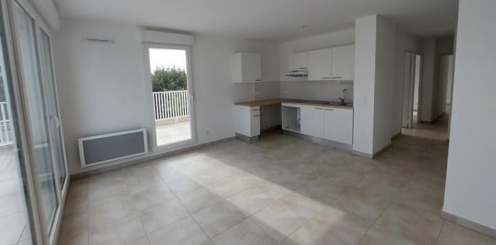 Image 1 sur 18 - Appartement  ·  Location · Nimes (30000) · 3 pièces · 63m²