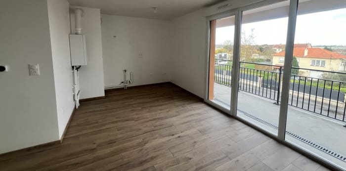 Image 2 sur 5 - Appartement  ·  Location · Reims (51100) · 1 pièce · 30m²