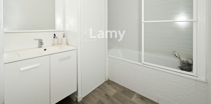 Image 4 sur 8 - Appartement  ·  Location · Orleans (45000) · 3 pièces · 61m²