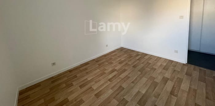 Image 4 sur 8 - Appartement  ·  Location · Toulouse (31200) · 3 pièces · 65m²