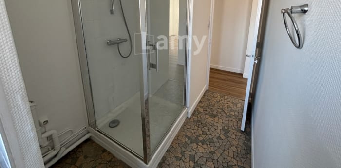 Image 7 sur 10 - Appartement  ·  Location · Dijon (21000) · 3 pièces · 53m²