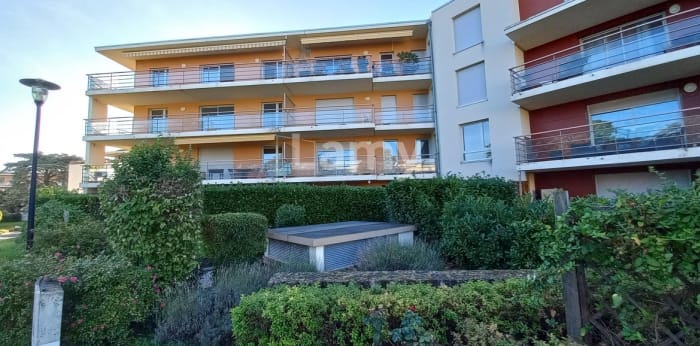 Image 8 sur 8 - Appartement  ·  Location · Clermont Ferrand (63000) · 4 pièces · 91m²
