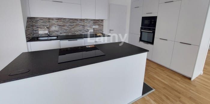 Image 7 sur 17 - Appartement  ·  Location · La Roche Sur Yon (85000) · 5 pièces · 113m²