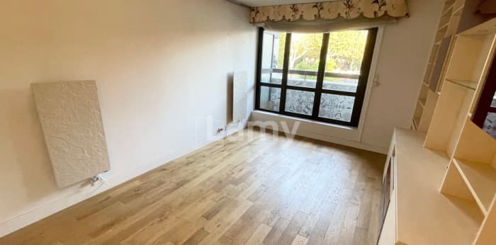 Image 5 sur 10 - Appartement  ·  Location · Enghien Les Bains (95880) · 2 pièces · 51m²