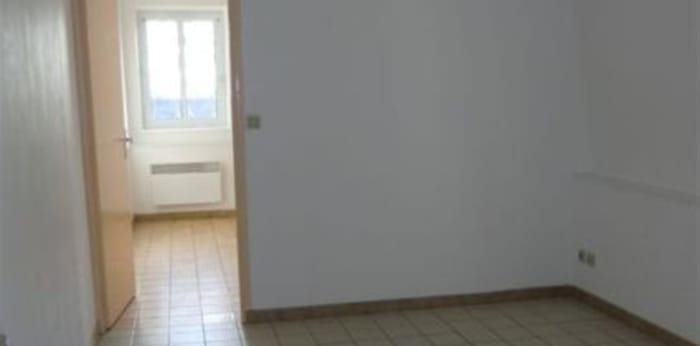 Image 5 sur 8 - Appartement  ·  Location · Famars (59300) · 2 pièces · 33m²