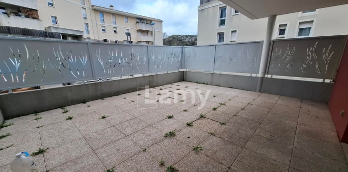 Image 10 sur 12 - Appartement  ·  Location · Le Rove (13740) · 3 pièces · 59m²