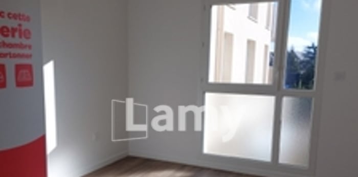 Image 3 sur 6 - Appartement  ·  Location · Villers Cotterets (02600) · 2 pièces · 43m²