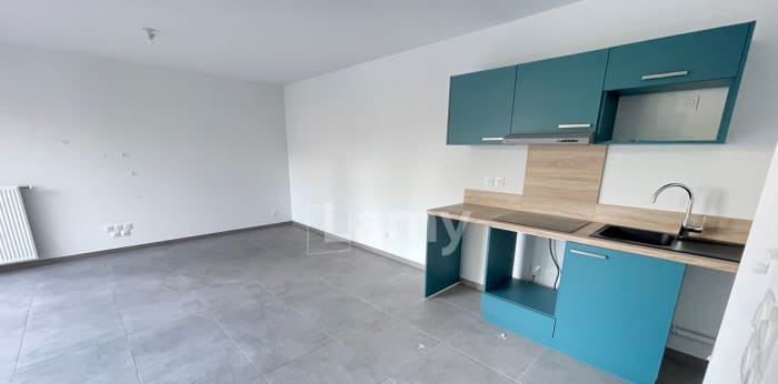 Image 1 sur 9 - Appartement  ·  Location · Bourg En Bresse (01000) · 2 pièces · 51m²
