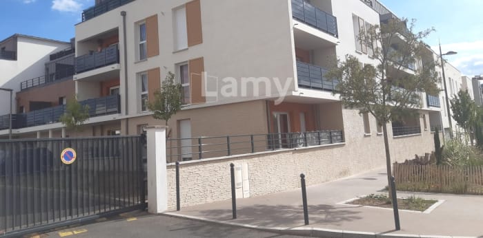 Image 7 sur 7 - Appartement  ·  Location · Orleans (45000) · 2 pièces · 44m²