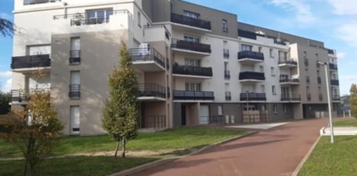 Image 1 sur 8 - Appartement  ·  Location · St Jean De La Ruelle (45140) · 1 pièce · 34m²