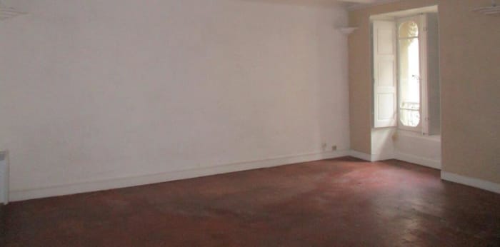 Image 2 sur 9 - Appartement  ·  Location · Ales (30100) · 4 pièces · 117m²