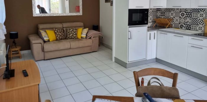 Image 2 sur 4 - Appartement  ·  Location · Annecy (74940) · 1 pièce · 28m²