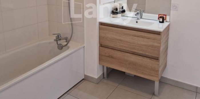 Image 5 sur 5 - Appartement  ·  Location · La Queue En Brie (94510) · 2 pièces · 44m²