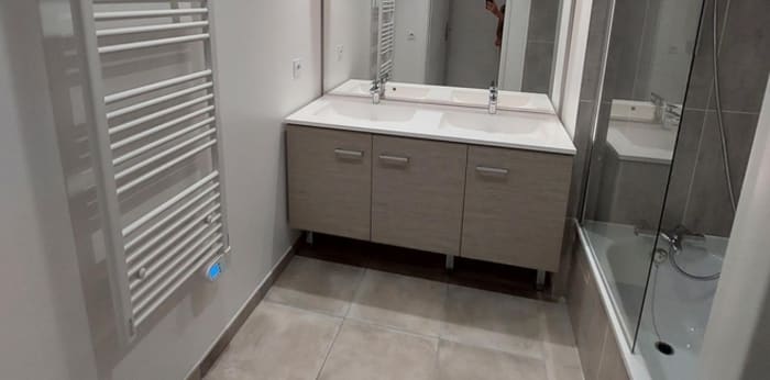 Image 3 sur 7 - Appartement  ·  Location · Chambery (73000) · 5 pièces · 108m²