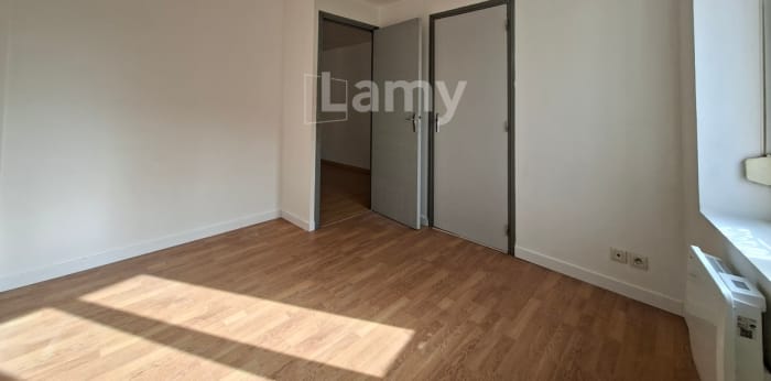 Image 1 sur 8 - Appartement  ·  Location · Reims (51100) · 2 pièces · 31m²