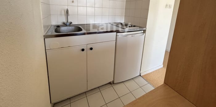 Image 8 sur 13 - Appartement  ·  Location · Dijon (21000) · 1 pièce · 22m²