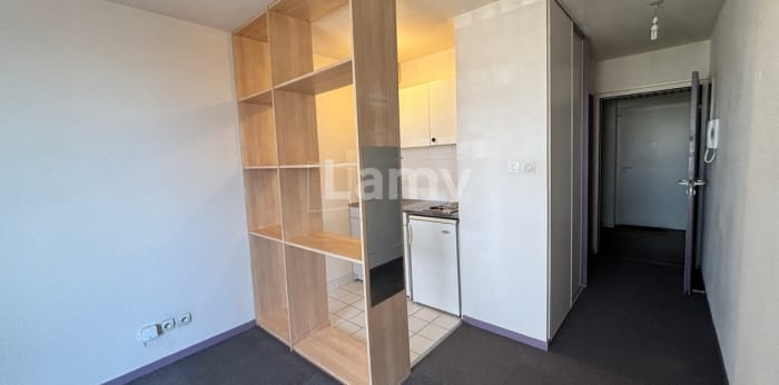 Image 2 sur 12 - Appartement  ·  Location · Dijon (21000) · 1 pièce · 21m²
