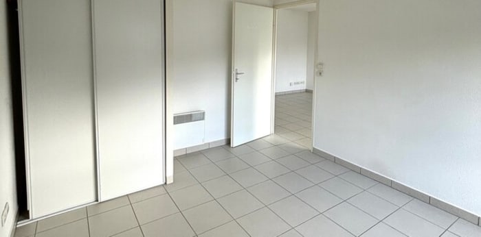 Image 5 sur 6 - Appartement  ·  Location · Angouleme (16000) · 2 pièces · 51m²
