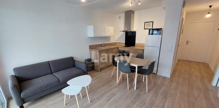 Image 1 sur 6 - Appartement  ·  Location · Mont De Marsan (40000) · 2 pièces · 41m²