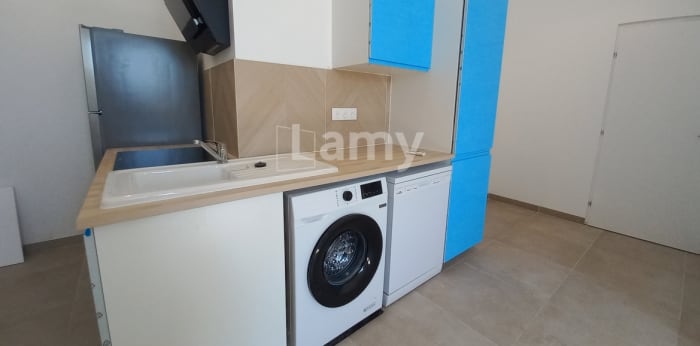 Image 11 sur 14 - Appartement  ·  Location · Ales (30100) · 3 pièces · 50m²