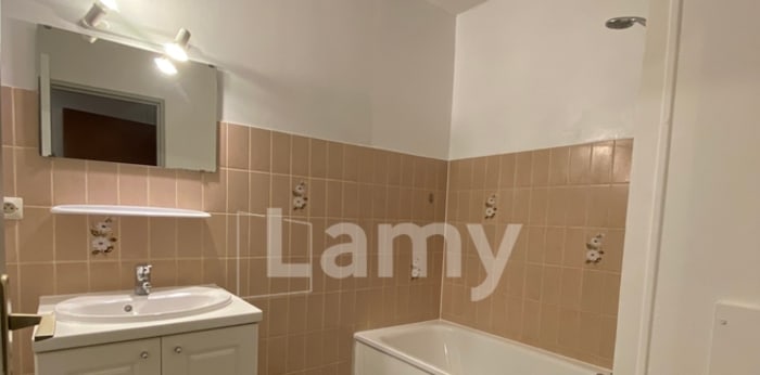 Image 5 sur 5 - Appartement  ·  Location · Mutzig (67190) · 1 pièce · 28m²