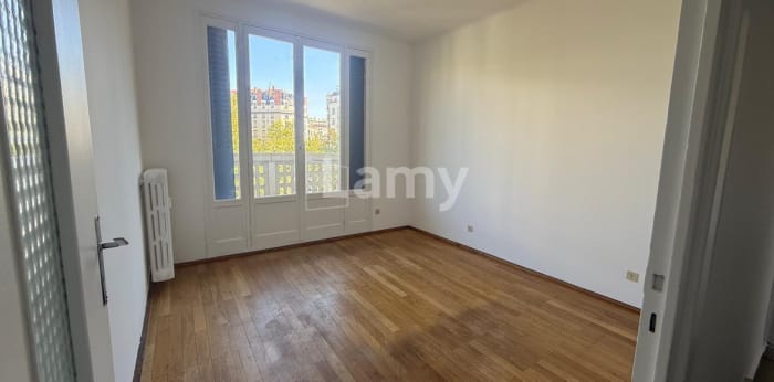 Image 6 sur 8 - Appartement  ·  Location · Lyon (69007) · 2 pièces · 57m²