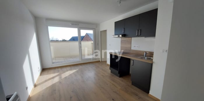 Image 2 sur 6 - Appartement  ·  Location · Chartres De Bretagne (35131) · 2 pièces · 40m²