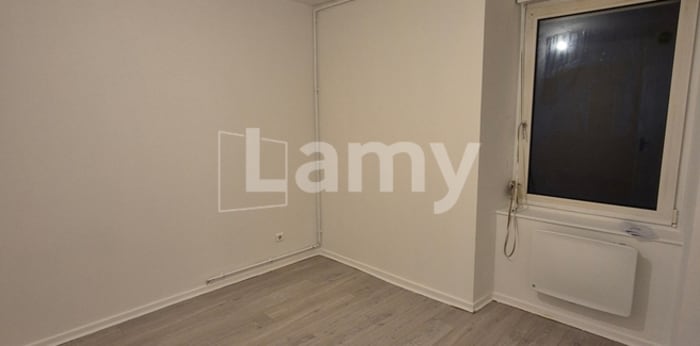 Image 3 sur 9 - Appartement  ·  Location · Vesoul (70000) · 3 pièces · 47m²