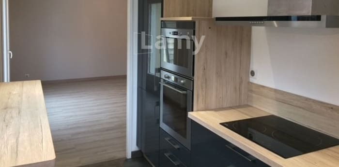 Image 5 sur 8 - Appartement  ·  Location · Margny Les Compiegne (60280) · 3 pièces · 71m²