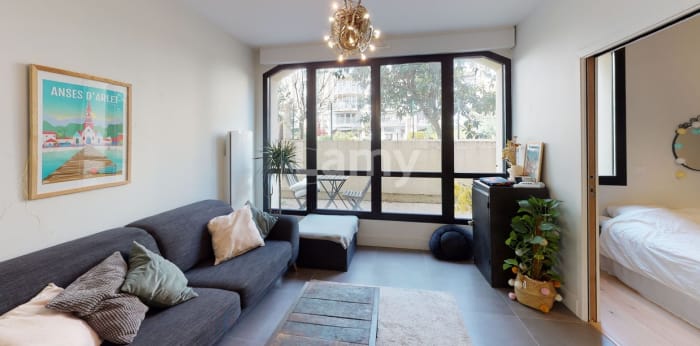 Image 2 sur 3 - Appartement  ·  Location · Bordeaux (33000) · 2 pièces · 51m²