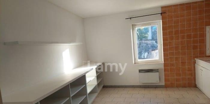 Image 6 sur 11 - Appartement  ·  Location · Anduze (30140) · 4 pièces · 74m²