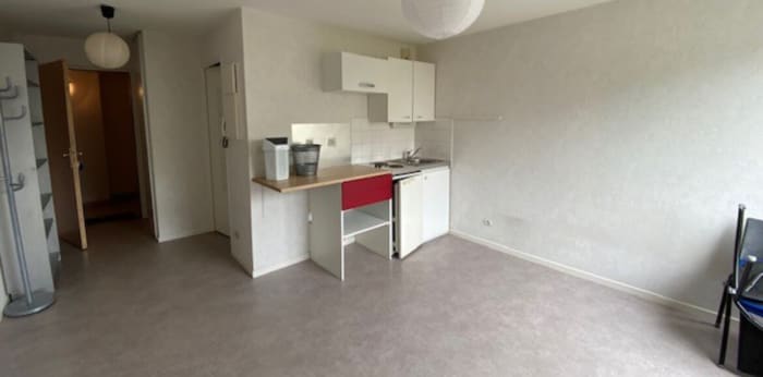 Image 8 sur 10 - Appartement  ·  Location · Besancon (25000) · 1 pièce · 22m²