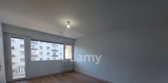 Image 4 sur 8 - Appartement  ·  Location · Besancon (25000) · 4 pièces · 65m²