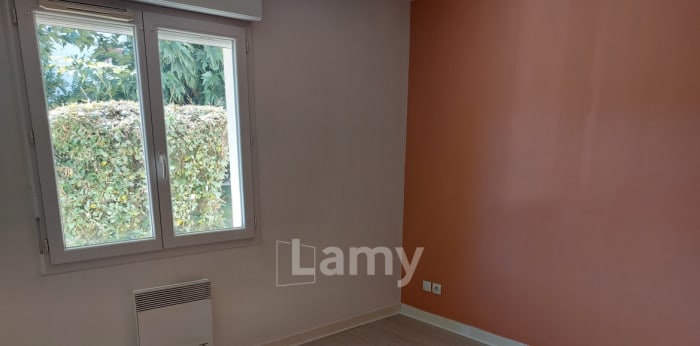 Image 5 sur 10 - Appartement  ·  Location · Ciboure (64500) · 5 pièces · 96m²