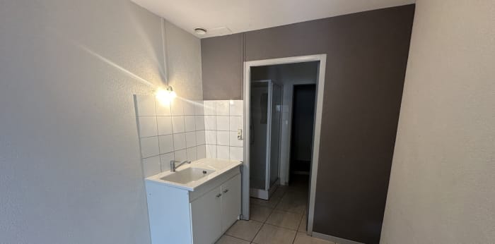 Image 3 sur 6 - Appartement  ·  Location · Champagnole (39300) · 1 pièce · 27m²