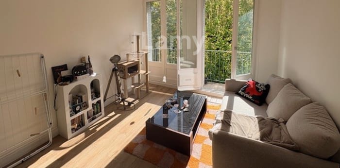 Image 4 sur 10 - Appartement  ·  Location · Besancon (25000) · 2 pièces · 38m²