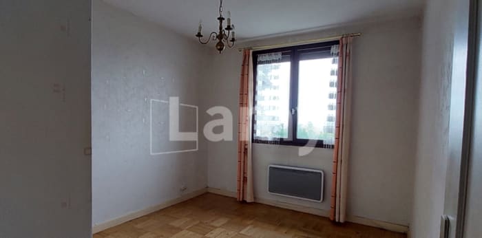 Image 12 sur 17 - Maison/villa  ·  Location · Eveux (69210) · 4 pièces · 108m²