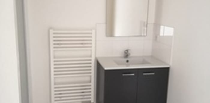 Image 9 sur 9 - Appartement  ·  Location · Anzin (59410) · 2 pièces · 46m²