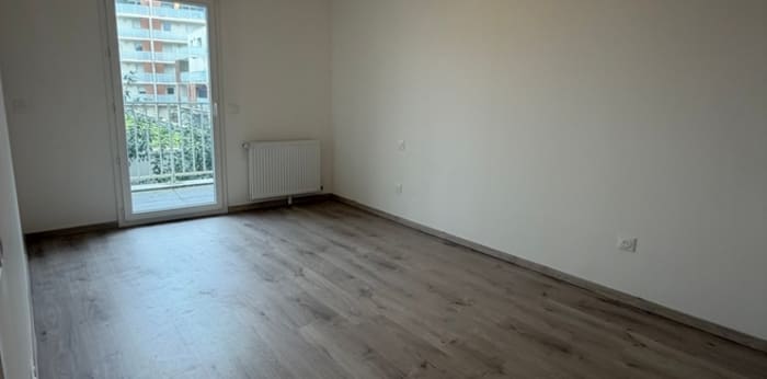 Image 6 sur 7 - Appartement  ·  Location · La Rochelle (17000) · 2 pièces · 42m²