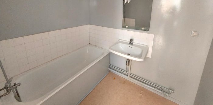 Image 6 sur 6 - Appartement  ·  Location · Chalon Sur Saone (71100) · 2 pièces · 52m²